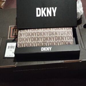 Brand new Lumen Flap wallet